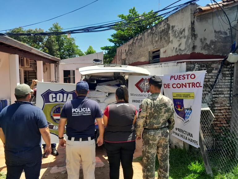 Operativo del COIA en el que se incautó frutos de mar vencidos