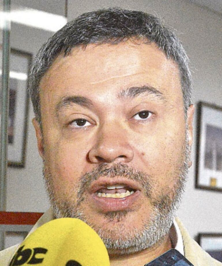 Humberto Blasco (PLRA), imputado,  presidente de la Junta, quien derrochó el dinero público durante su administración.