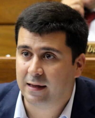 El diputado Sebastián Villarejo (Patria Querida), llamó la atención sobre quienes pretendan “negociar” sus votos.