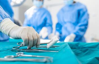 Instrumental quirúrgico cirugía quirófano