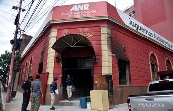 Local de Colorado Róga, en 25 de Mayo y Tacuary, que fue quemado por una turba el 17 de marzo pasado.