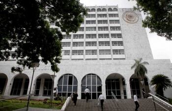 Por precaución y rigor sanitario el presidente de la Corte trabajará en su casa, manteniendo el aislamiento.