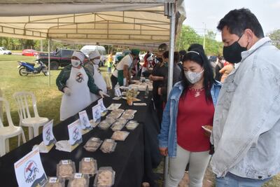 Exitosa feria de emprendedores en Ayolas