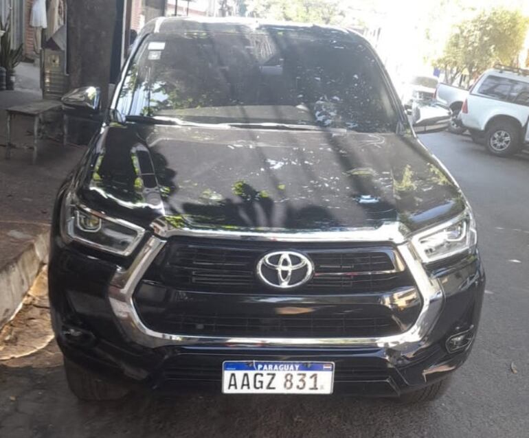 Camioneta en la que se desplazaba Ángel Fernando Peralta Ramírez.