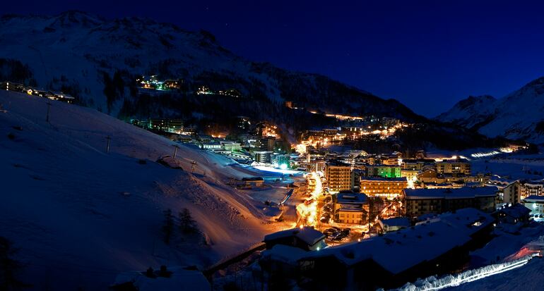 La noche es una postal en Cervinia.