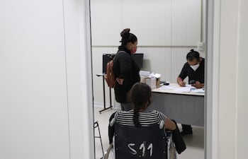 Desde Clínicas, aclaran a para las consultas presenciales es imprescindible sacar turnos en el call center.