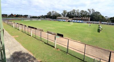 Así se veía ayer el gramado del Parque del Guairá, donde volverá a jugar de local Guaireña FC, tras la inspección del estadio.