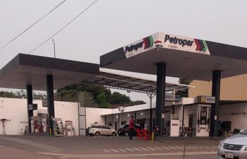 Estación de servicio Petropar Carapeguá