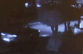 Por el momento el vídeo es el único que se ha visto pues los circuitos cerrados de la vivienda se encuentran en poder de los agentes de la unidad especializada de crimen organizado para su análisis.