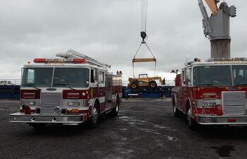 Los camiones ya están en suelo paraguayo, pero no pueden ser retirados por falta de recursos.