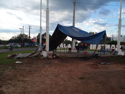 Camioneros decidieron permanecer al costado de la ruta en San Pedro