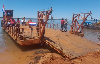 Balsa cedida al Municipio de Tembiaporâ.