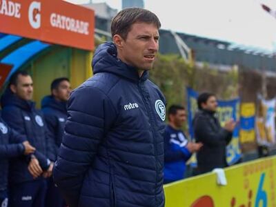 Luciano Theiler, entrenador argentino.