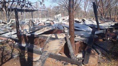 Así quedó la estancia del intendente de San Alfredo. Se presume que fueron miembros de la ACA-EP los autores del hecho.