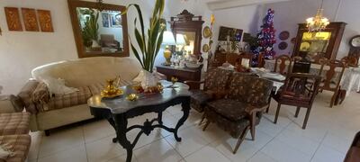 Pilar casa antigüedades