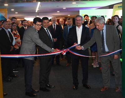 Con presencia de autoridades nacionales y referentes del mundo automotor se inauguró la Expo Cadam 2022.