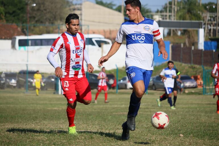 Valois derrotó a Benjamín Aceval