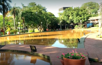 La iniciativa busca revitalizar el espacio público ubicado en la zona céntrica de Ciudad del Este.