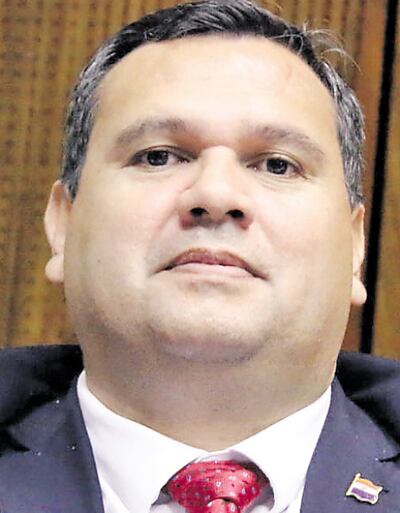 Derlis Maidana (ANR, cartista), presidente de la comisión de Asuntos Constitucionales de la Cámara de Diputados.