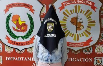 Analía Portillo Silvero quedó detenida al encontrarse en su vivienda varias evidencias relacionadas al hecho investigado.