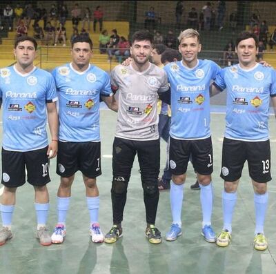 Quinteto de AJBL de Caacupé, monarca de clubes del interior.