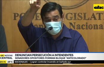 Denuncian persecución a intendentes
