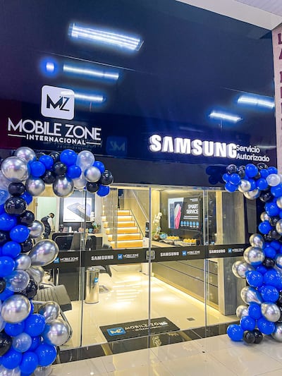En Ciudad del Este, el primer Centro Técnico de Samsung Paraguay opera en la Galería Jebai, local de Mobile Zone.