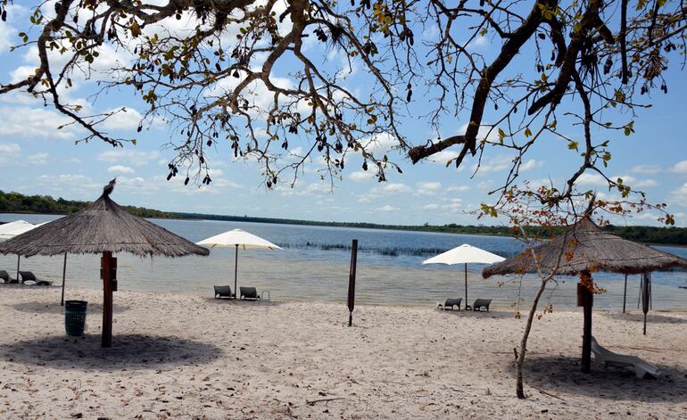 Laguna Blanca, el mayor atractivo turístico de Santa Rosa del Aguaray.