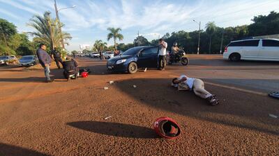 Los dos motociclistas sufrieron lesiones de consideración y fueron trasladados al Hospital Regional de Ciudad del Este.