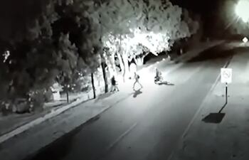 Momento del asalto captado por la cámara de seguridad