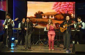 Los Basaldúa-Grupo Cantares estará hoy presente en el Festival “Arte Vivo” (Foto: Archivo)