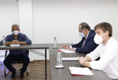 El nuevo ministro Juan Manuel Brunetti se reunió ayer con Silvio Piris, presidente de la FEP.