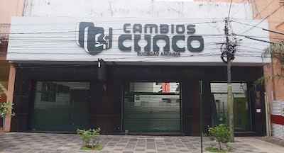 Cambios Chaco despidió a 150 personas y  cerro 17 sucursales, entre ellas la ubicada sobre Palma.