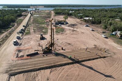Se iniciaron las perforaciones para los pilotes del futuro Puente de la Bioceánica que financia Itaipú.