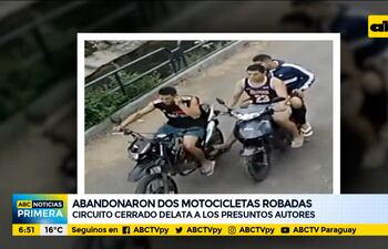 Abandonaron dos motocicletas robadas