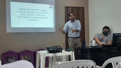 José Ayala Cambra, candidato a intendente por Patria Querida, rindió cuentas de los gastos de su campaña política.