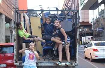 Los voluntarios acudirán a las casas y colectarán objetos nuevos y usados.