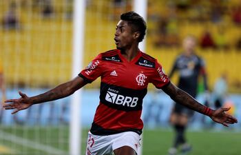 Bruno Henrique marcó el gol de la victoria para Flamengo ante Corinthians.