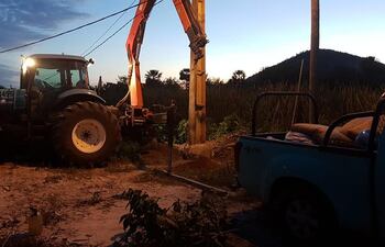 Con la adquisición de postes, la ANDE pretende fortalecer sus redes eléctricas en el país.