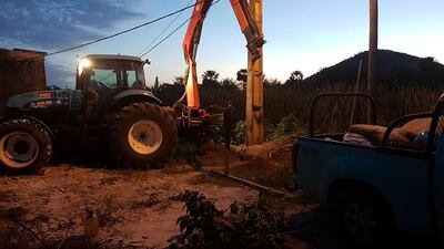 Con la adquisición de postes, la ANDE pretende fortalecer sus redes eléctricas en el país.