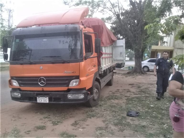 Dos personas que estaban como responsables de la carga quedaron aprendidas en la Comisaría de Pirayú