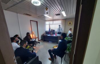 Los inmuebles, cuyo comiso se requiere conforme a la teoría sostenida por el Ministerio Público, han sido adquiridos con dinero proveniente del narcotráfico, además de ser utilizados por la organización criminal liderada por Tomás Rojas Cañete para la consecución de las actividades ilícitas.