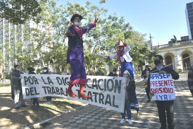 /pf/resources/images/abc-placeholder.png?d=2420