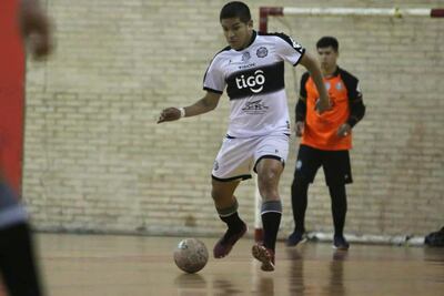 “Cholo” Salas, experiencia en fila franjeada.