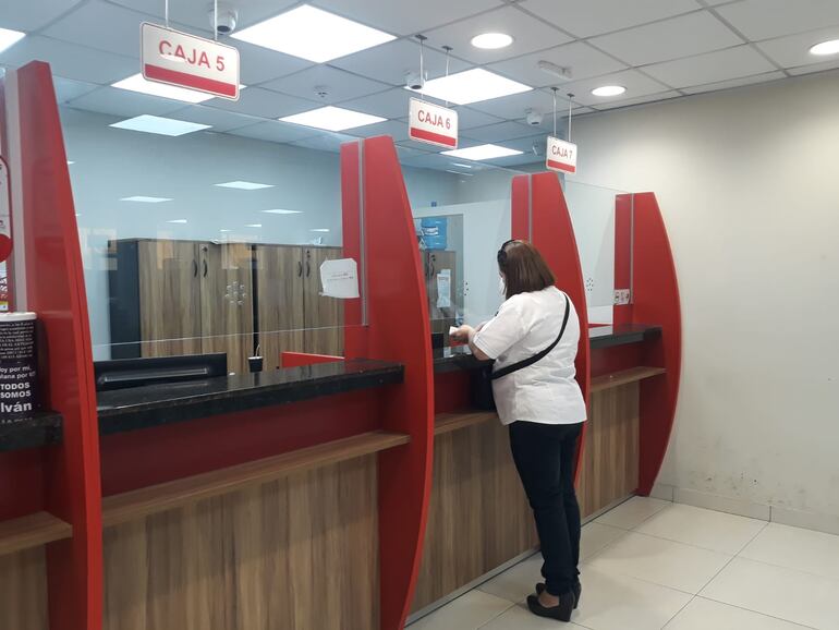 La comuna sanlorenza tiene siete cajas para la realización de pagos de obligaciones.