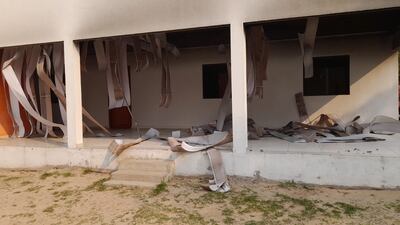 El incendio habría sido provocado de manera intencional por desconocidos, según refirió el intendente, afectando todo el interior del local esta madrugada.