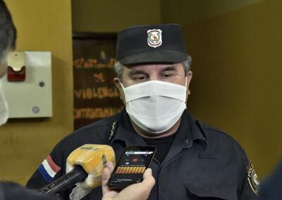 Comisario Luis Goiburú.