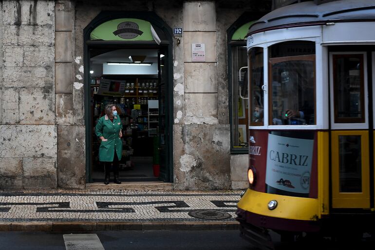 /pf/resources/images/abc-placeholder.png?d=2419