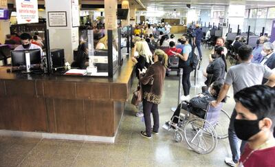 Quienes realicen el fraccionamiento en oficinas de la ANDE deben pagar el 35% de su deuda.