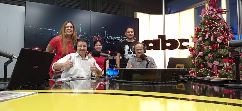 El programa Momento Justo, conducido por Osvaldo Cáceres e Iván Leguizamón, va por su octava temporada consecutiva en este 2023. (Gentileza/Iván Leguizamón)